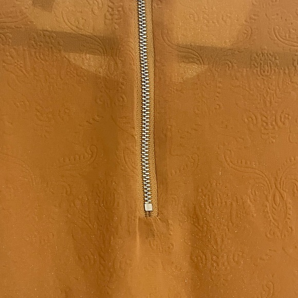 LIMITED Mustard Yellow Solid Paisley Exposed Zipper Dressy Blouse Career sz M - Picture 4 of 4